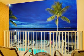 Hutchinson Island Hotel