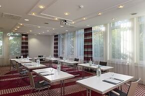 Holiday Inn Frankfurt Airport - Neu-Isenburg by IHG