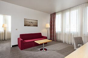Holiday Inn Frankfurt Airport - Neu-Isenburg by IHG