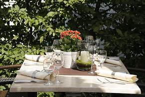 Holiday Inn Frankfurt Airport - Neu-Isenburg by IHG
