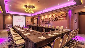 Crowne Plaza Limassol by IHG