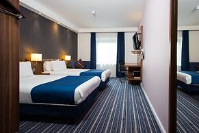 Holiday Inn Express London - Wimbledon South, an IHG Hotel