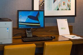 Holiday Inn Express London - Wimbledon South by IHG