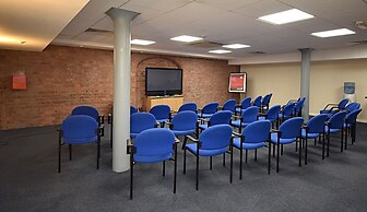 Holiday Inn Express Albert Dock by IHG