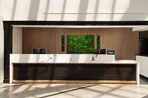 DoubleTree by Hilton Richmond - Midlothian