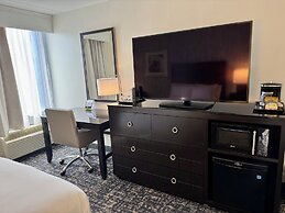 DoubleTree by Hilton Richmond - Midlothian