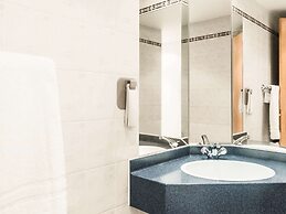 ibis Rotherham East – (M18 - M1)