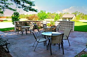 The Niobrara Lodge