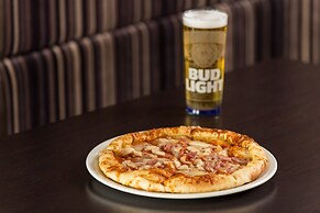 Holiday Inn Express Stoke On Trent by IHG