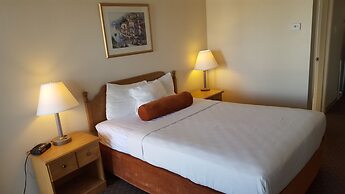 Knights Inn Lethbridge