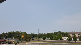 Knights Inn Lethbridge