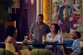 British Colonial - Nassau