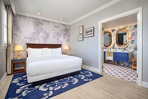 British Colonial - Nassau