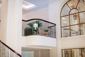 British Colonial - Nassau