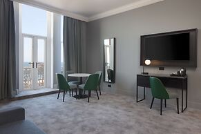 DoubleTree by Hilton Brighton Metropole