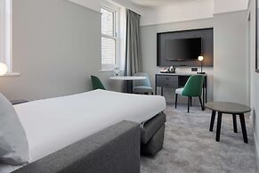 DoubleTree by Hilton Brighton Metropole