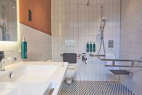 DoubleTree by Hilton Brighton Metropole