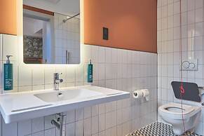 DoubleTree by Hilton Brighton Metropole