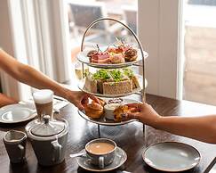 DoubleTree by Hilton Brighton Metropole