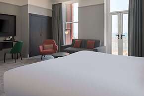 DoubleTree by Hilton Brighton Metropole