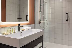 DoubleTree by Hilton Brighton Metropole