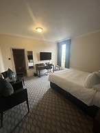 Avisford Park Hotel