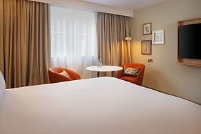 DoubleTree by Hilton Bristol North