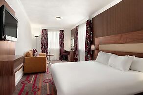 DoubleTree by Hilton Bristol North