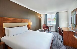 DoubleTree by Hilton Bristol North