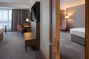 DoubleTree by Hilton Dartford Bridge