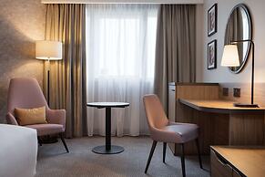 DoubleTree by Hilton Dartford Bridge