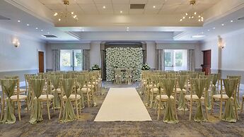 DoubleTree by Hilton St. Anne's Manor