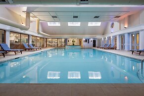 DoubleTree by Hilton St. Anne's Manor