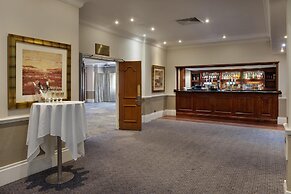 DoubleTree by Hilton St. Anne's Manor