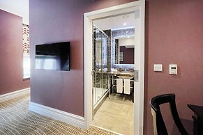 St. Ermins Hotel, Autograph Collection