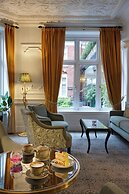 St. Ermins Hotel, Autograph Collection