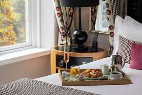 St. Ermins Hotel, Autograph Collection