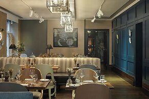 St. Ermins Hotel, Autograph Collection