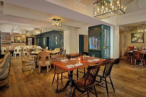 St. Ermins Hotel, Autograph Collection