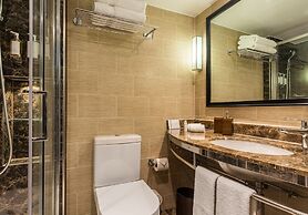 St. Ermins Hotel, Autograph Collection