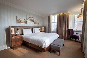 Hilton London Hyde Park