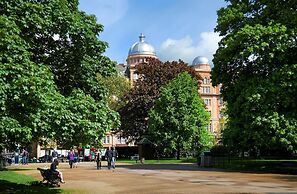 Hilton London Hyde Park