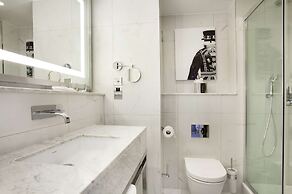 Hilton London Angel Islington