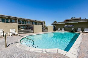 Rodeway Inn Ontario Airport Mills