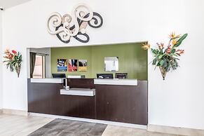 Studio 6 Arlington, TX