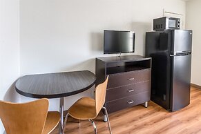 Studio 6 Arlington, TX