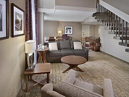 DoubleTree by Hilton Hotel West Edmonton