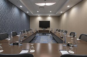 DoubleTree by Hilton Hotel West Edmonton
