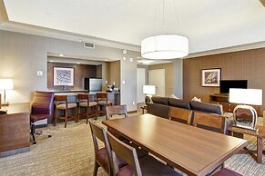 DoubleTree by Hilton Hotel West Edmonton