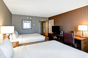 DoubleTree by Hilton Hotel West Edmonton